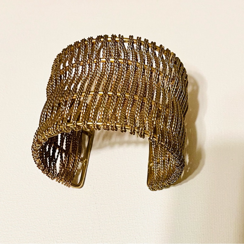 Brass Vintage Bracelet In Good Preowned Condition. Slip on and off easily.